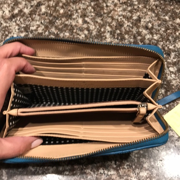 KATE SPADE Teal ASTOR Puffy Leather Wallet - Picture 6 of 7